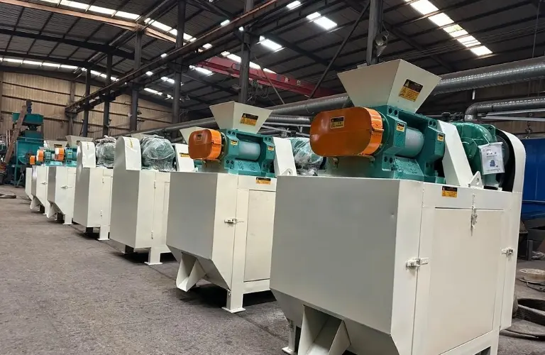 YXDG-15 Roller Press Organic Fertilizer Granulator Machine