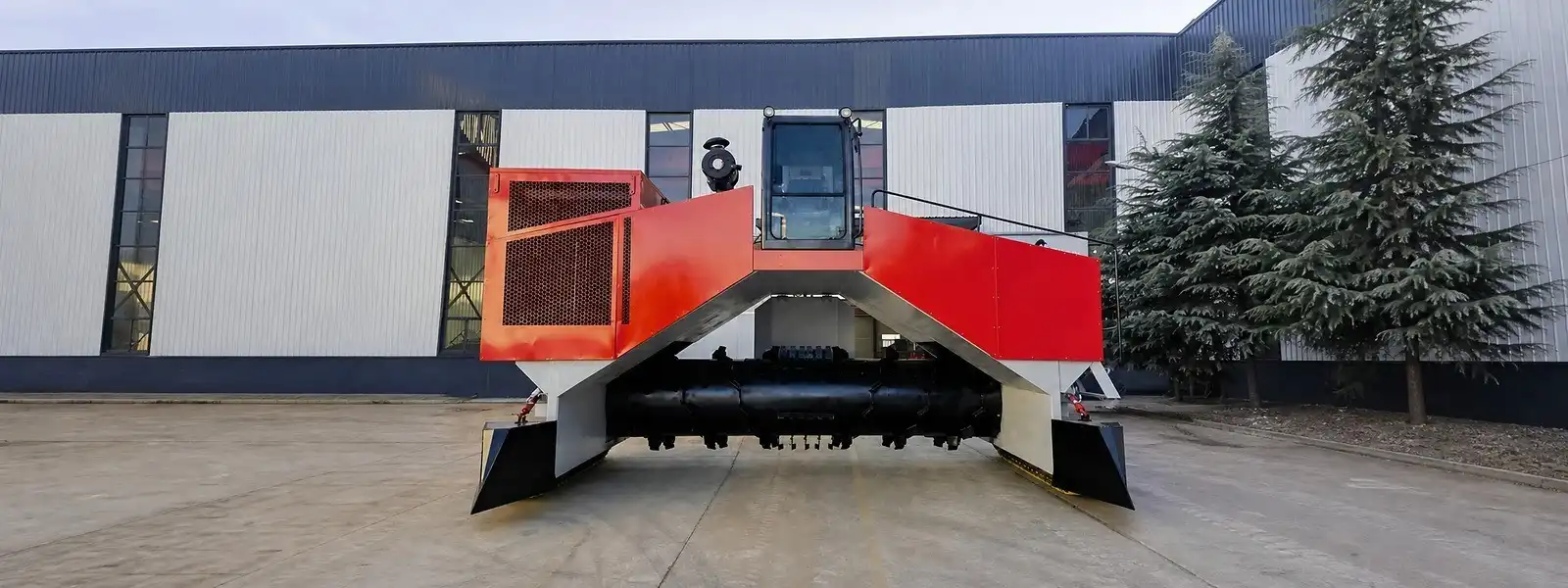 crawler compost turners 